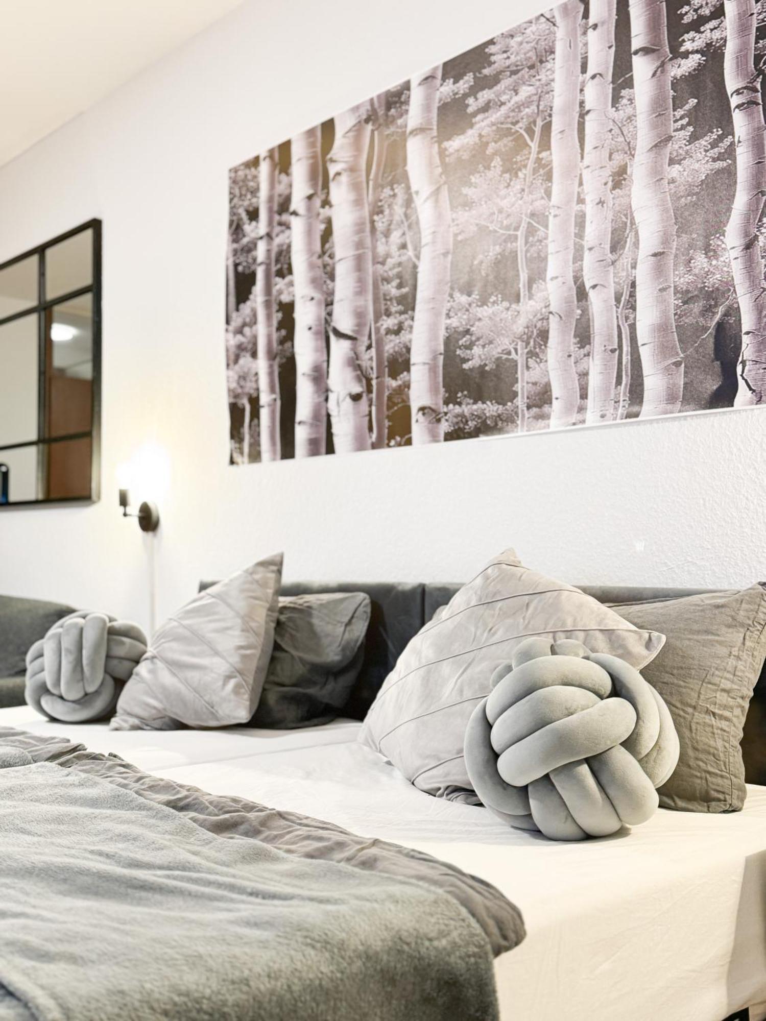 Modern Living In Karlsruhe - Frieden Apartments Exteriör bild